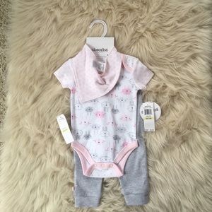 Absorba 3 piece baby gifting set